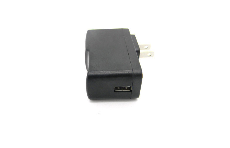 5V 2A Universal USB Travel Charger Constant Voltage EU Plug Untuk PC / Smartphone