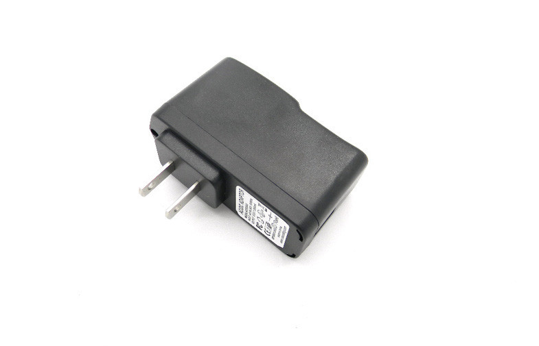 5V 2.0A 10W Universal USB Charger Travel Diatur US Plug, Short Circuit