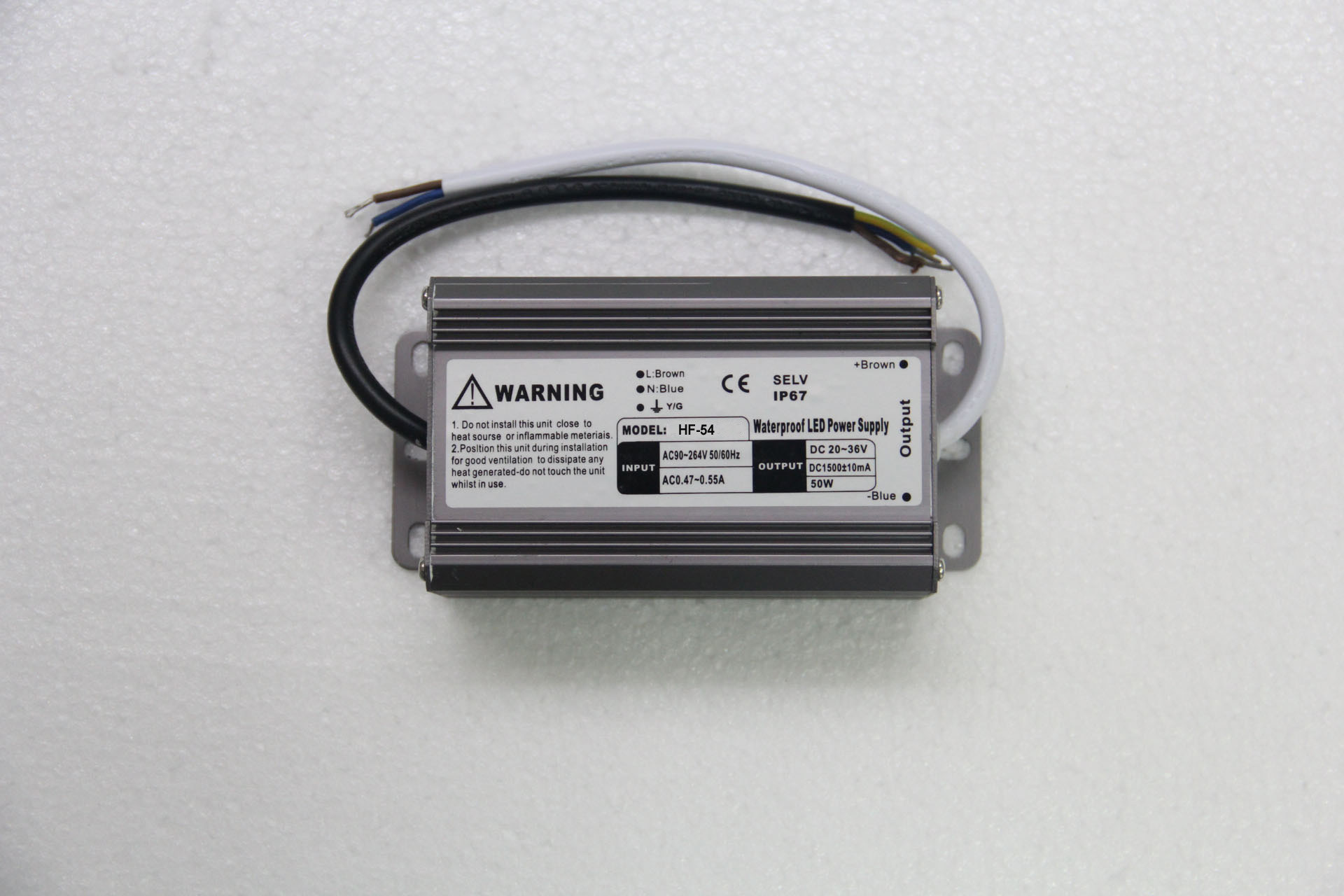 EMC 250V AC 54 Watt Konstan Current Power LED Pasokan 1500mA Untuk Lampu LED Indoor