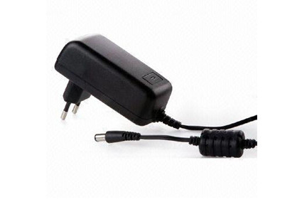 biaya rendah Universal AC / DC Power Adapter