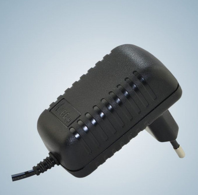 10 W KSAFC Universal AC Power Adapter untuk Set-top-box dengan EN60950