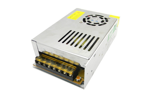 Efisiensi tinggi Switching Mode Power Supply