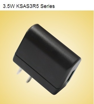 240V / 3v / 12v Cell Phone Universal USB Power Adapter untuk Electronics