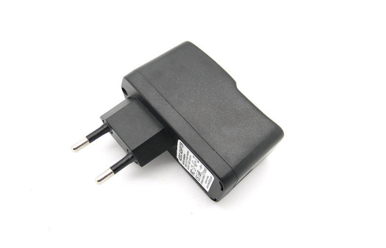 Universal USB Portable Travel Charger 50Hz / 60Hz US Plug Untuk Tablet PC