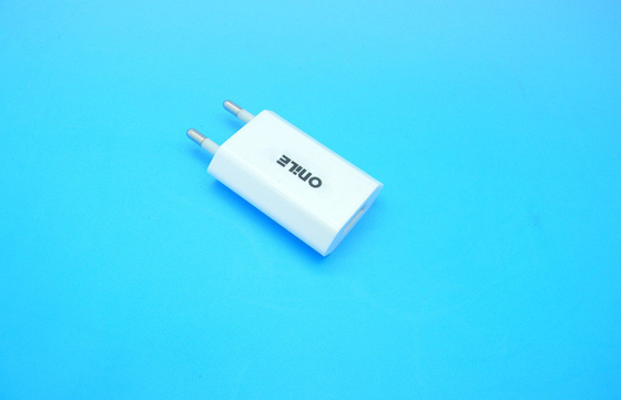 AC100-240V Universal USB Power Adapter 5V 1000mA CCC Plug, tinggi Efisiensi