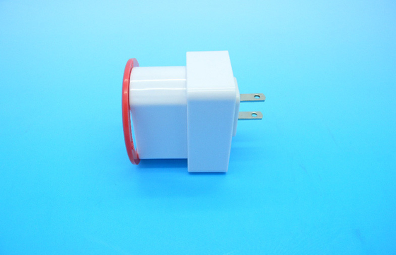 FCC Bagian 15 Kelas B Universal USB Travel Charger 5V 10W CE Untuk Smartphone