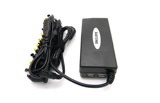 Inggris / US 90W Universal Laptop Power Adapter otomatis 5V 2.1A USB Dengan LED