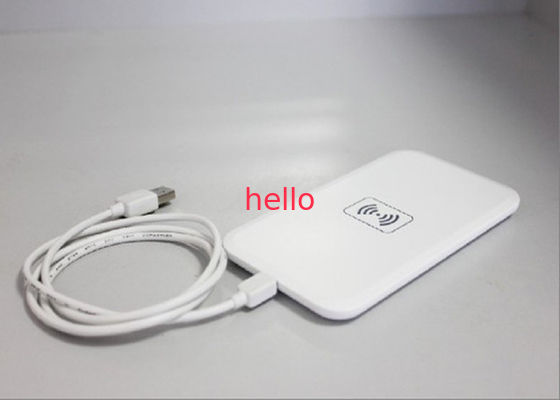 Putih Aksesoris Telepon Seluler, Aksesoris Ponsel Dalam Stocking Universal Wireless Charger