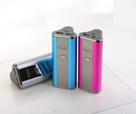 Ponsel / Mobil 5V Mobile Power Supply dengan 7800MAH LED
