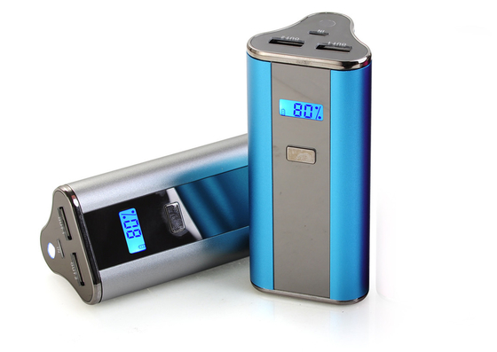 Ponsel / Mobil 5V Mobile Power Supply dengan 7800MAH LED