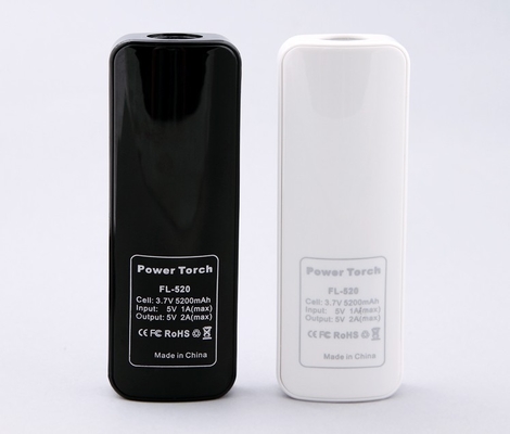Portabel 5 Volt Ponsel Power Supply Hitam Dengan OEM 5200mAh