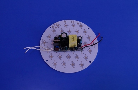 Efisiensi Tinggi 24w Street Light Led Driver 700mA Arus Konstan Ac110v / 220v