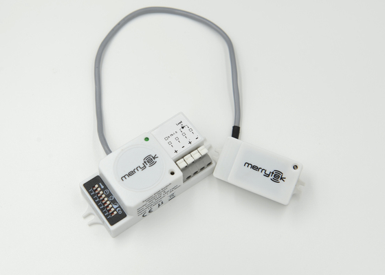 Kompak Sensor gerak DC ukuran 5.8GHz dengan konstan saat ini memimpin Driver