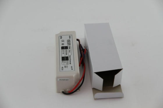 LED lampu 60 Watt tegangan konstan LED Driver IP67 24V DC, keandalan yang tinggi