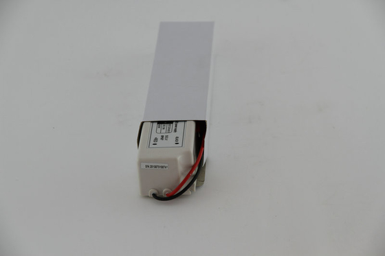 LED lampu 60 Watt tegangan konstan LED Driver IP67 24V DC, keandalan yang tinggi