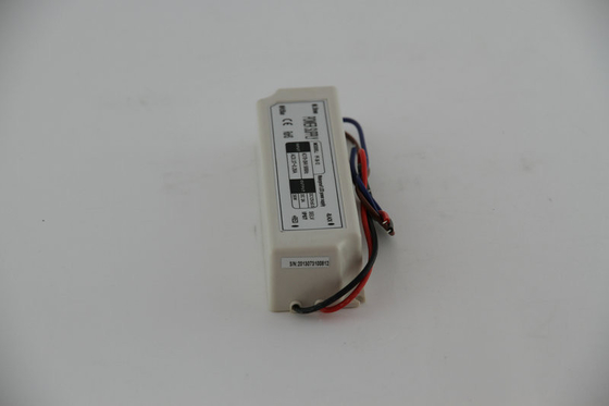 300 VAC 3A 36W konstan tegangan Waterproof LED Driver Full Range untuk kamera CCTV