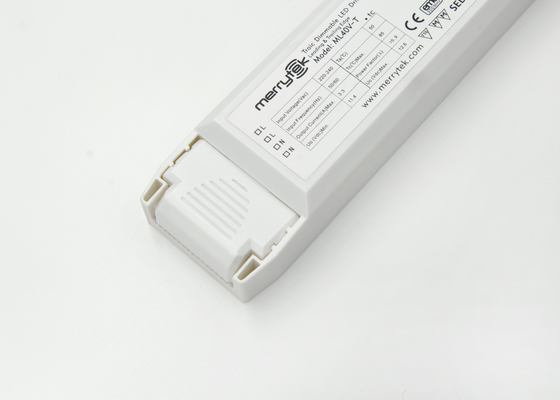 Putih Plastik Lampiran Tegangan Konstan dimmable LED driver 12Vdc 50 / 60Hz