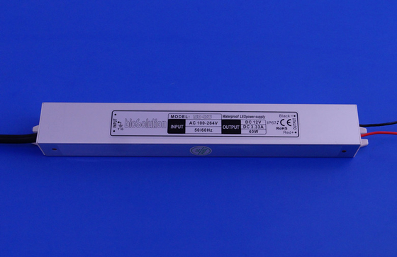 Catu daya 12V LED Strip Light