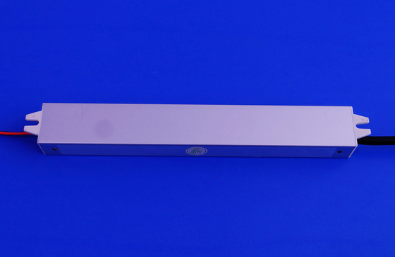 Catu daya 12V LED Strip Light