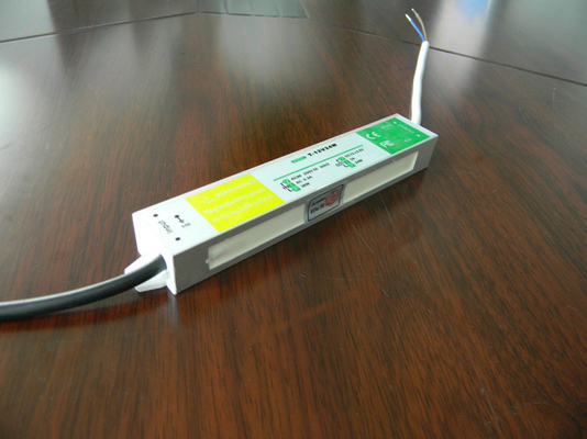 DC12V 3A LED Waterproof driver IP67 36W LVD Bersertifikat Untuk LED Light