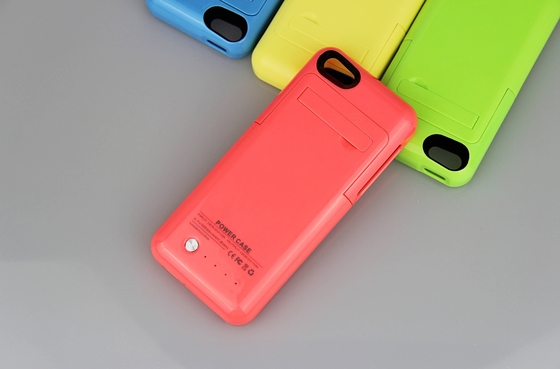 Multi warna Tipis iPhone Battery Case 2200mAh Battery Power Pack untuk iPhone 5