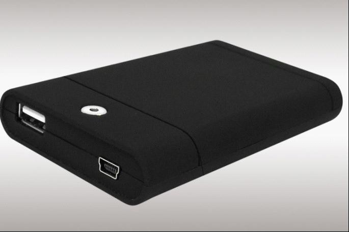 usb isi ulang portabel hitam dan decker power pack portabel untuk ponsel