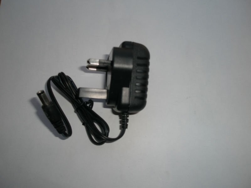 Universal AC / DC Power adapter