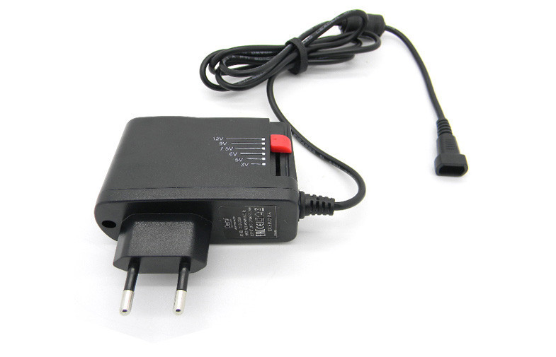 6 DC Tips 2500mA Universal Adjustable Voltage 3-12V AC DC Power Adapter