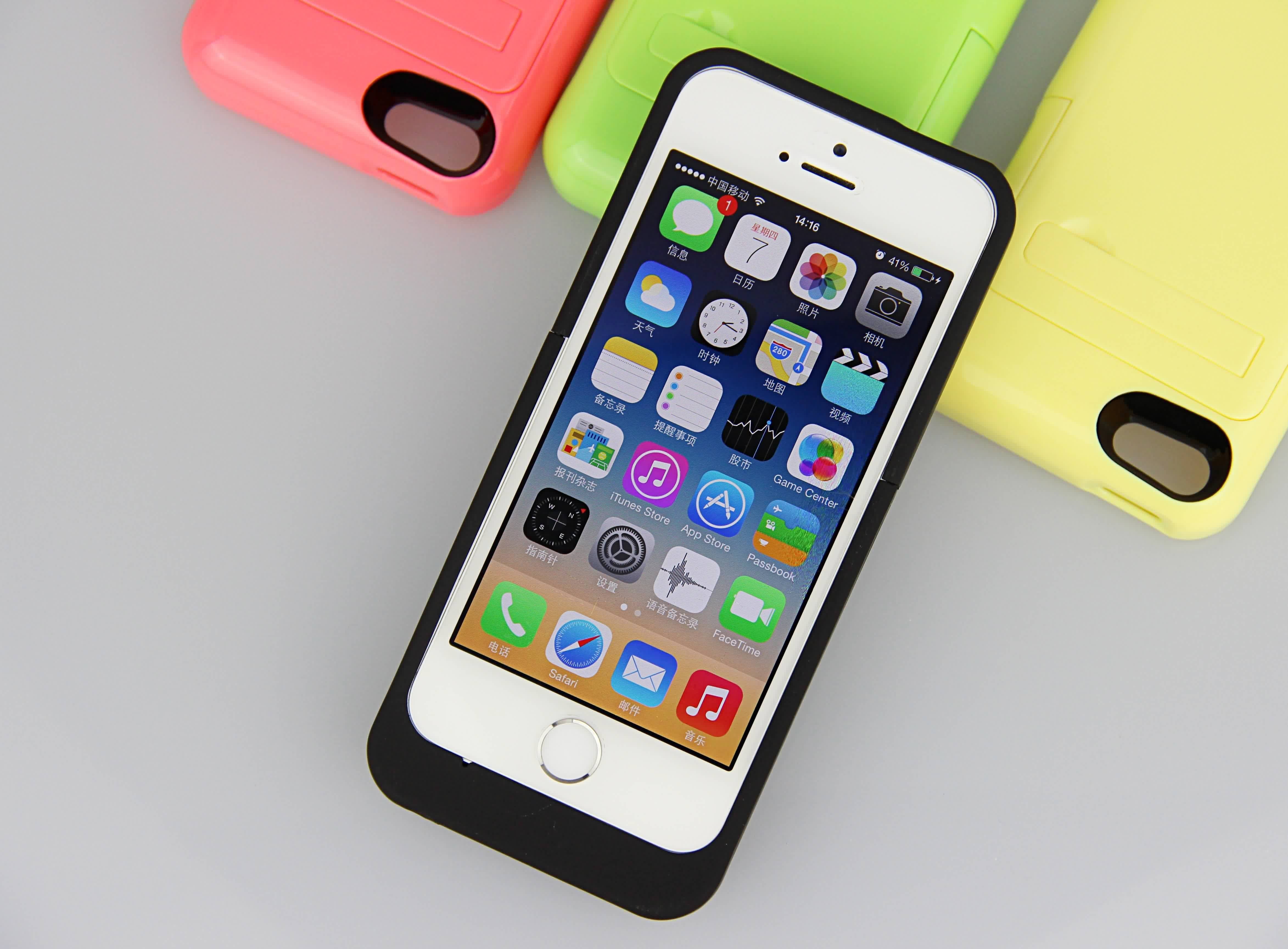 Multi warna Tipis iPhone Battery Case 2200mAh Battery Power Pack untuk iPhone 5